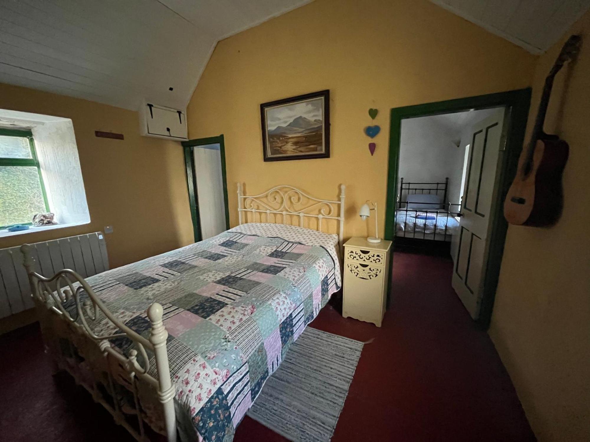 -Going Back In Time- 200 Year Old Farmhouse Creegh Esterno foto