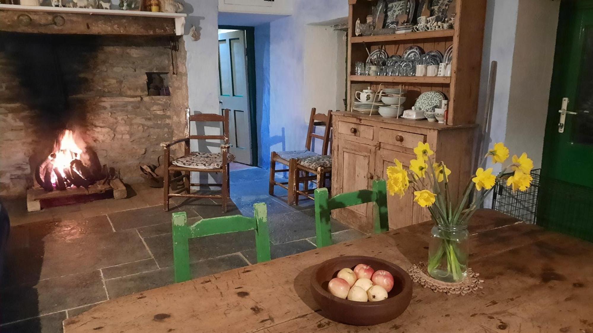 -Going Back In Time- 200 Year Old Farmhouse Creegh Esterno foto